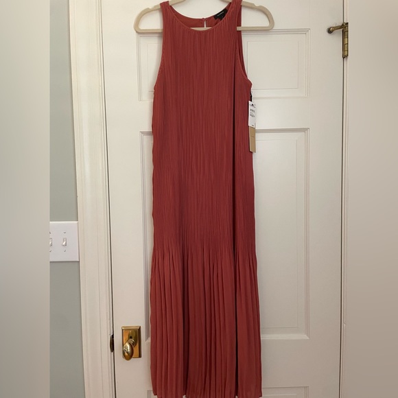 NWT Halogen Pleated Dress - Picture 5 of 5